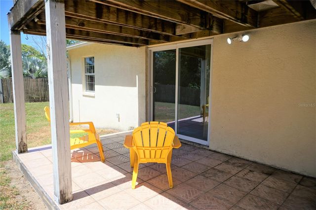 5140 SUMMER HILL DRIVE, Zephyrhills, FL 33542