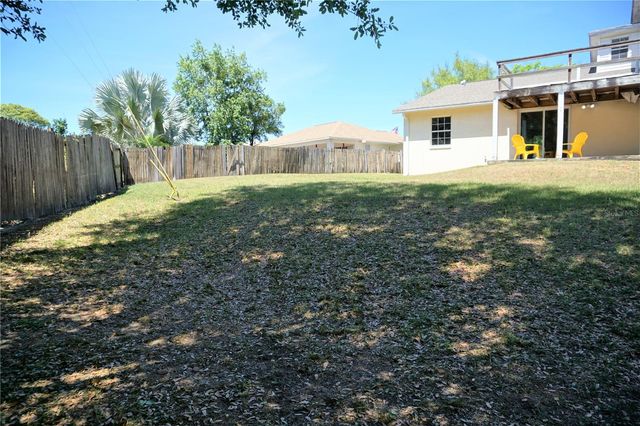 5140 SUMMER HILL DRIVE, Zephyrhills, FL 33542