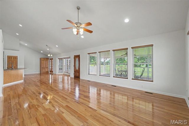 2523 Sunnyside Road, Festus, MO 63028