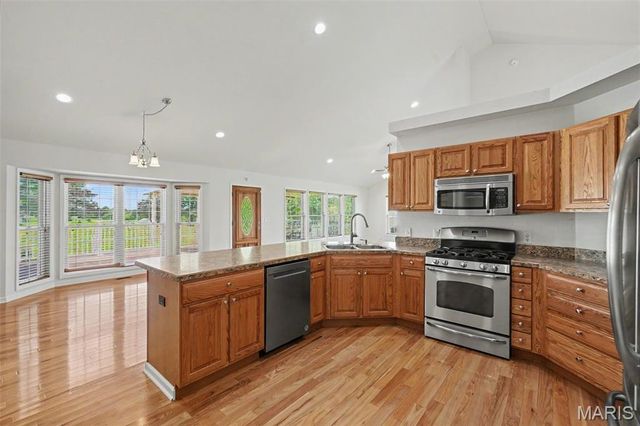2523 Sunnyside Road, Festus, MO 63028