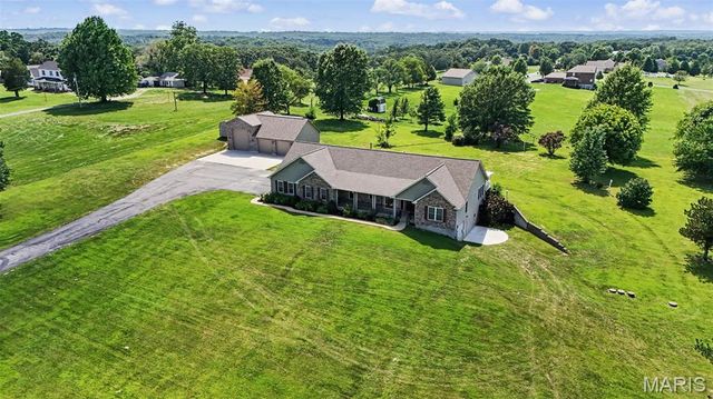 2523 Sunnyside Road, Festus, MO 63028