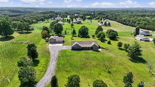 2523 Sunnyside Road, Festus, MO 63028