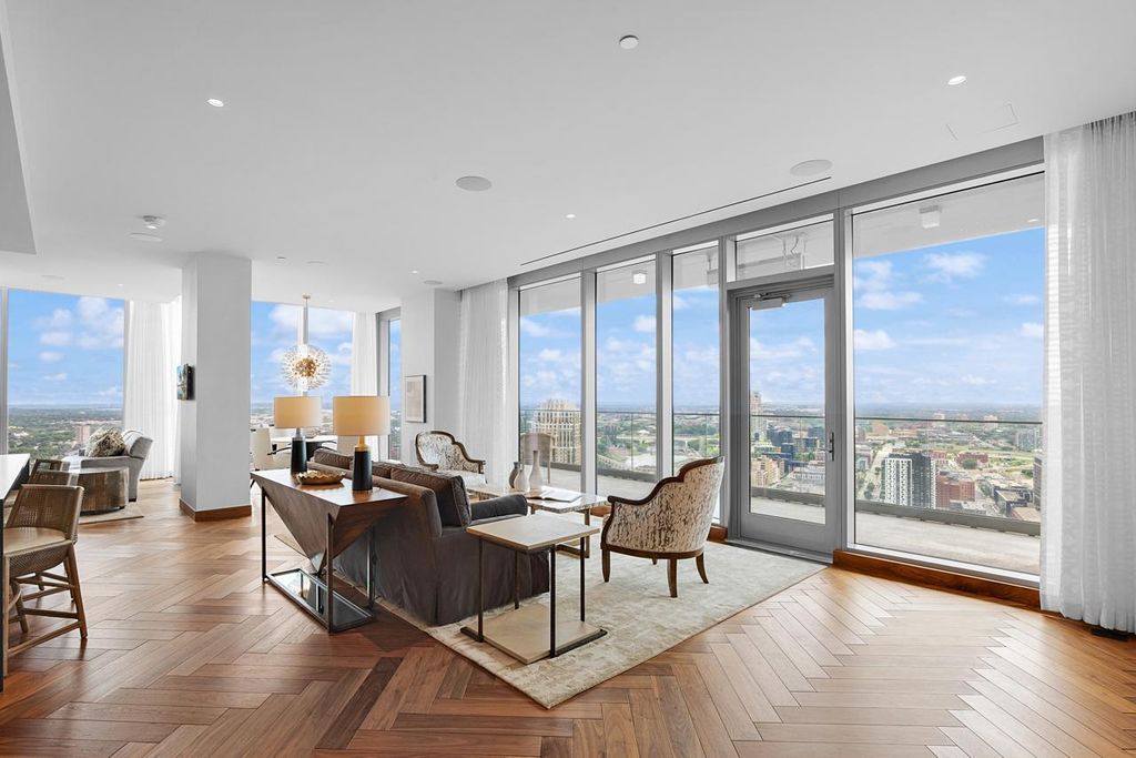 255 Hennepin Avenue 3402, Minneapolis, MN 55401 — exterior