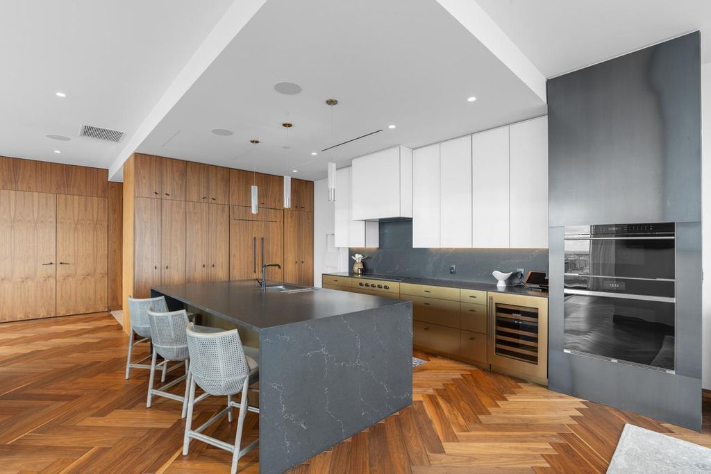 255 Hennepin Avenue 3402, Minneapolis, MN 55401 — photo 5