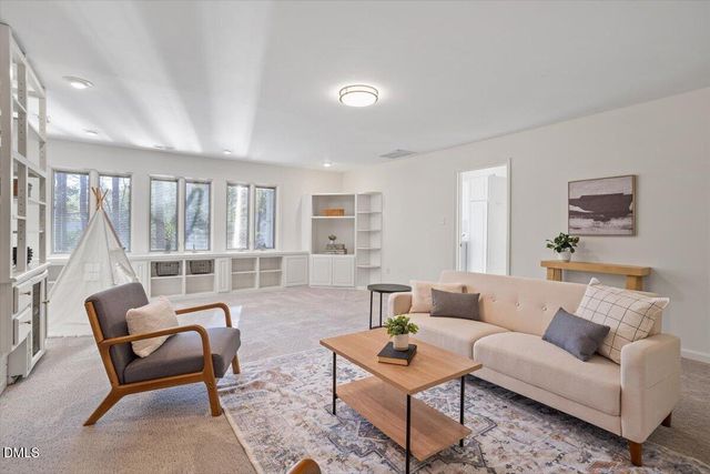 803 Emory Drive, Chapel Hill, NC 27517