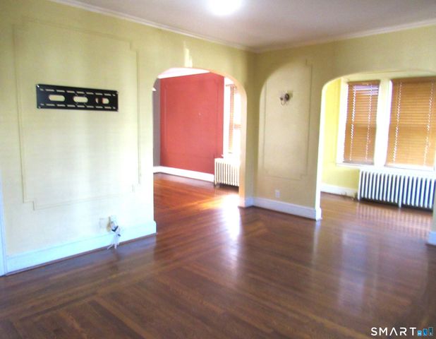 430 Blohm Street, West Haven, CT 06516