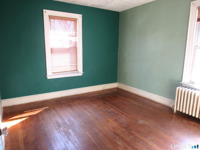 430 Blohm Street, West Haven, CT 06516