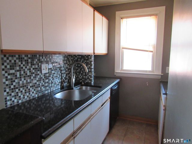 430 Blohm Street, West Haven, CT 06516