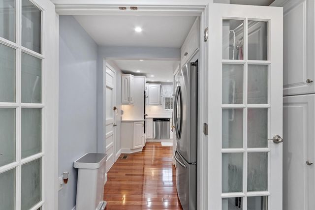 279 Redemption Rock Trl, Sterling, MA 01564