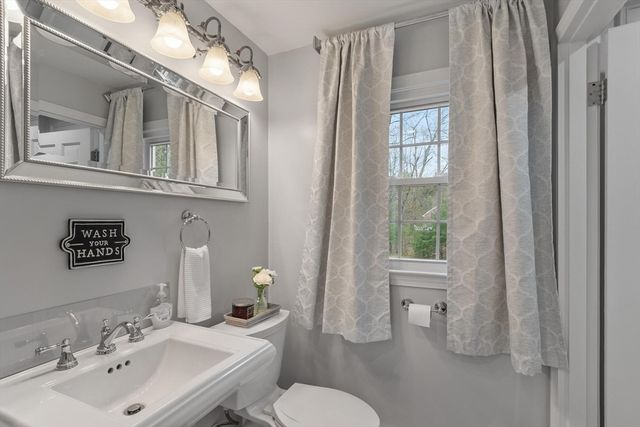 279 Redemption Rock Trl, Sterling, MA 01564