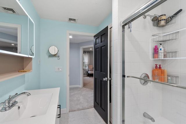 279 Redemption Rock Trl, Sterling, MA 01564