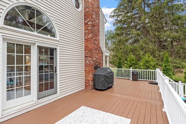 279 Redemption Rock Trl, Sterling, MA 01564