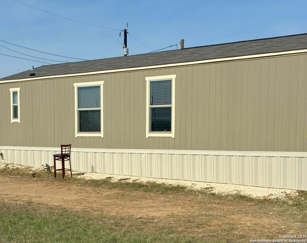 17110 Laguna Seca, Atascosa, TX 78002