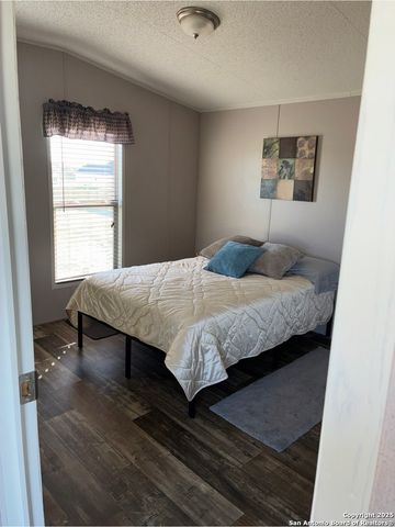 17110 Laguna Seca, Atascosa, TX 78002