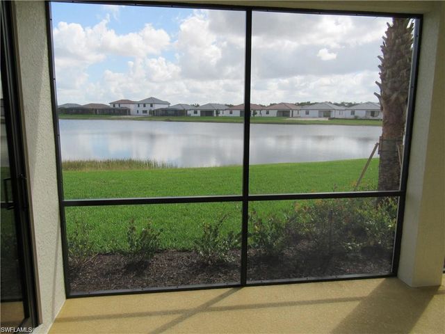 12032 Hawthorn Lake DR 102, Fort Myers, FL 33913