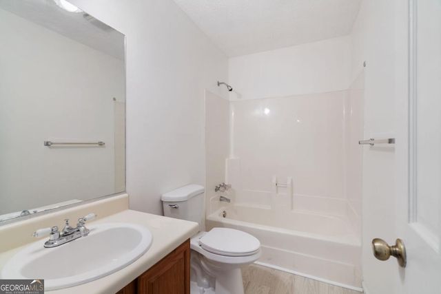 3278 Hampton Green Way, Atlanta, GA 30340