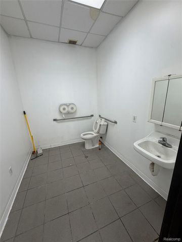 14455 Ford Road, Dearborn, MI 48126