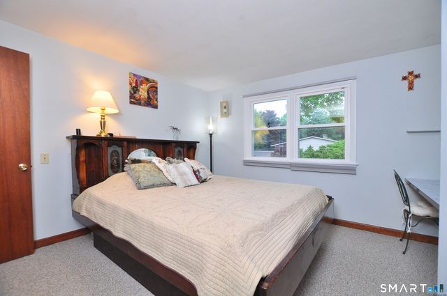 46 Butternut Road, Manchester, CT 06040