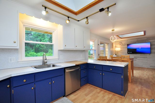 46 Butternut Road, Manchester, CT 06040
