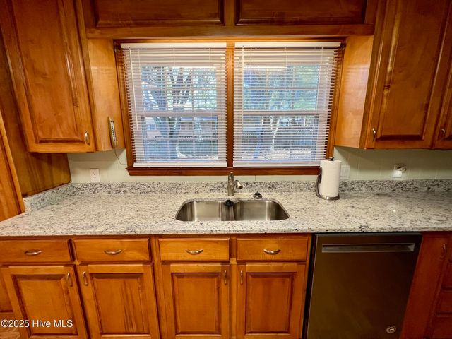 645 N Page Street, Southern Pines, NC 28387