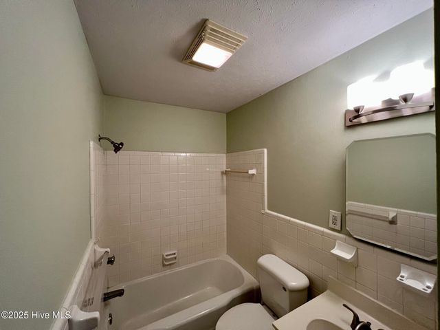 645 N Page Street, Southern Pines, NC 28387