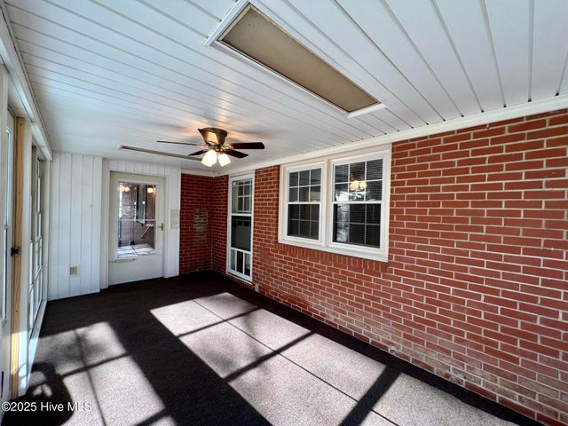 645 N Page Street, Southern Pines, NC 28387