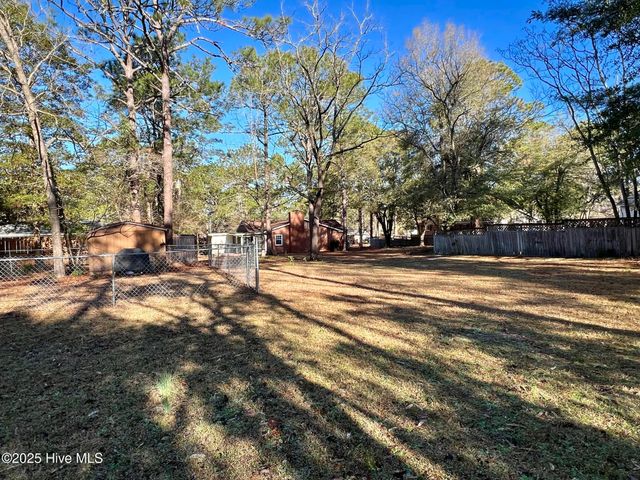 645 N Page Street, Southern Pines, NC 28387