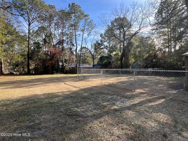 645 N Page Street, Southern Pines, NC 28387