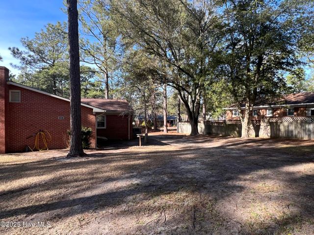 645 N Page Street, Southern Pines, NC 28387