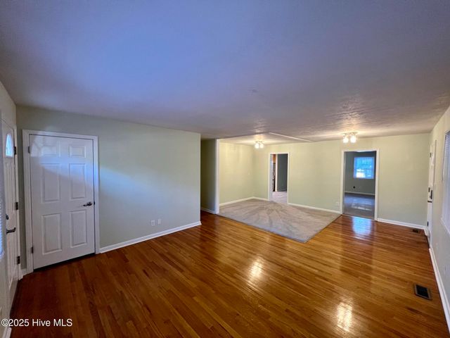 645 N Page Street, Southern Pines, NC 28387