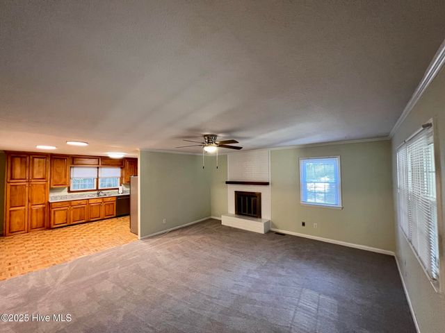 645 N Page Street, Southern Pines, NC 28387