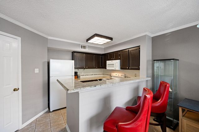 2300 Old Spanish Trail 1077, Houston, TX 77054