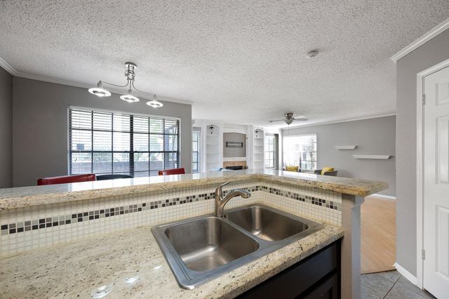 2300 Old Spanish Trail 1077, Houston, TX 77054