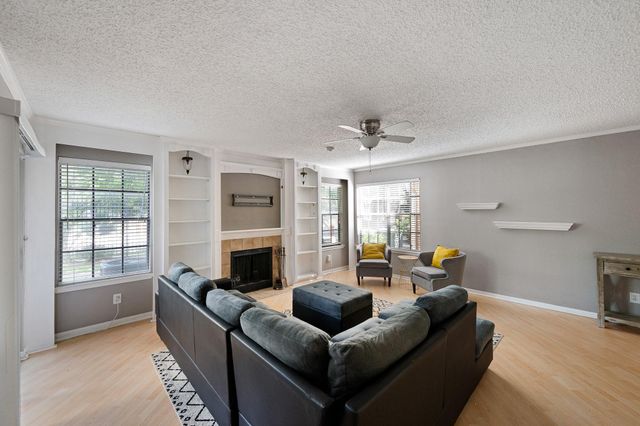 2300 Old Spanish Trail 1077, Houston, TX 77054