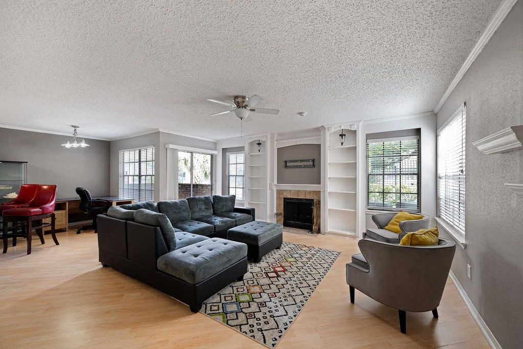2300 Old Spanish Trail 1077, Houston, TX 77054