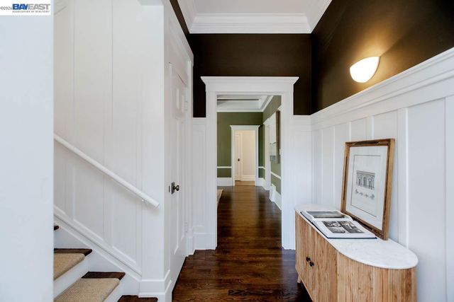 1024 Grand St, Alameda, CA 94501