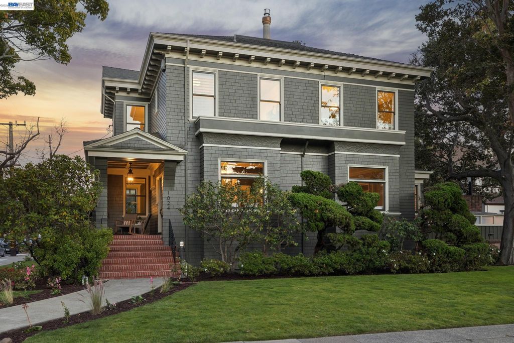 1024 Grand St, Alameda, CA 94501