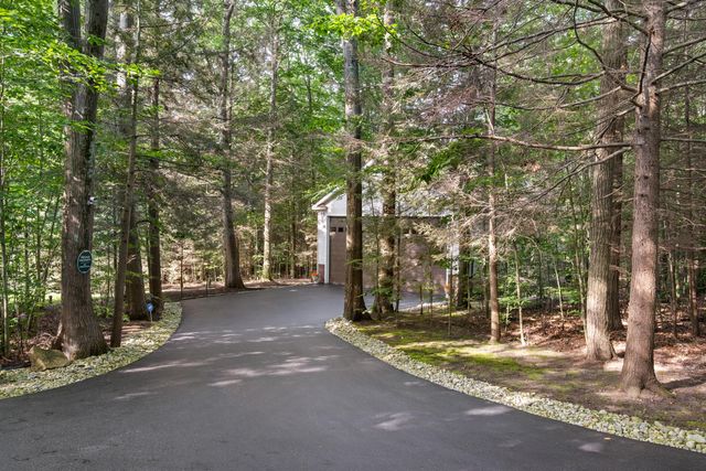 6065 N Scenic Woods Circle N, Muskegon, MI 49445