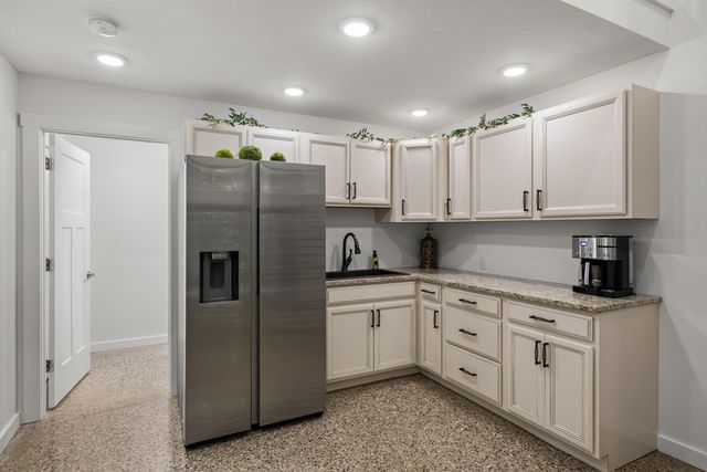 6065 N Scenic Woods Circle N, Muskegon, MI 49445