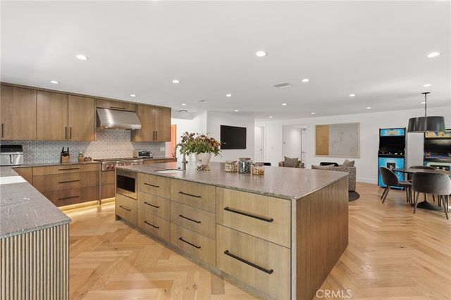 4425 Park Alisal, Calabasas, CA 91302