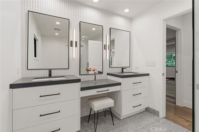4425 Park Alisal, Calabasas, CA 91302