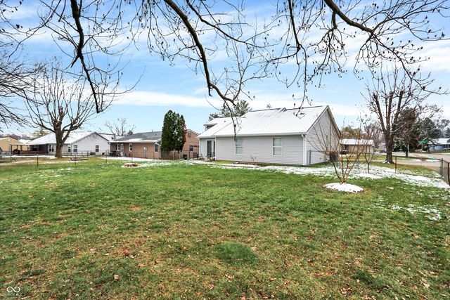 6494 Crimson Circle East Drive, Indianapolis, IN 46227