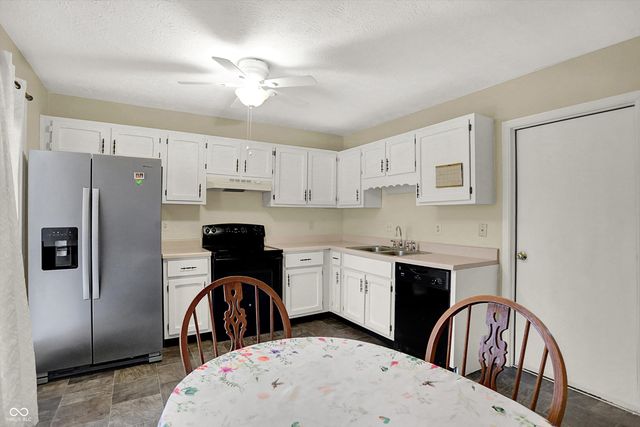 6494 Crimson Circle East Drive, Indianapolis, IN 46227