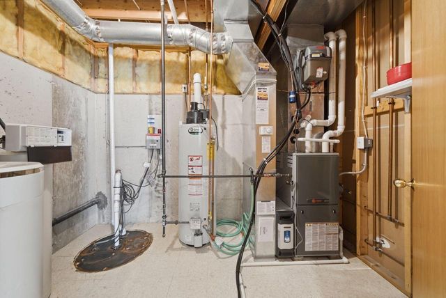 809 Tuckaway COURT, Twin Lakes, WI 53181