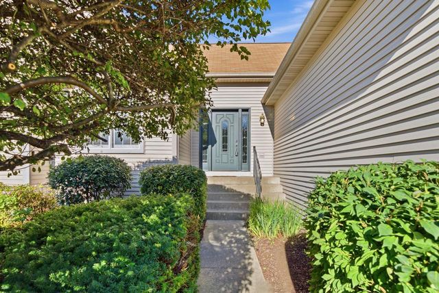 809 Tuckaway COURT, Twin Lakes, WI 53181