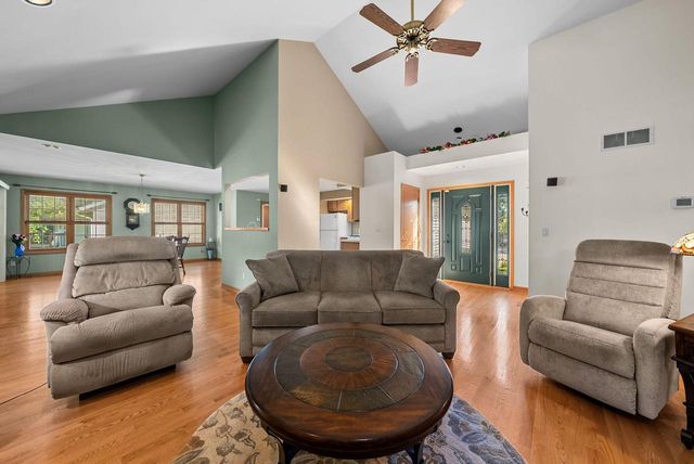 809 Tuckaway COURT, Twin Lakes, WI 53181