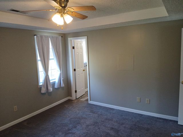 813 Sunshine Street, Hartselle, AL 35640