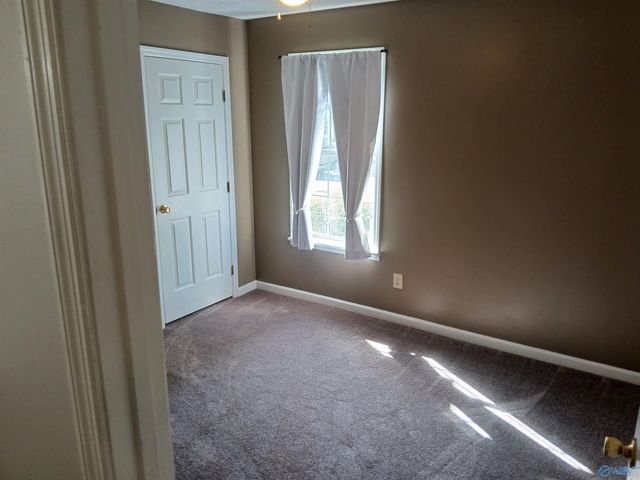 813 Sunshine Street, Hartselle, AL 35640