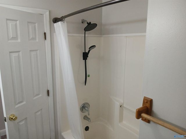 813 Sunshine Street, Hartselle, AL 35640