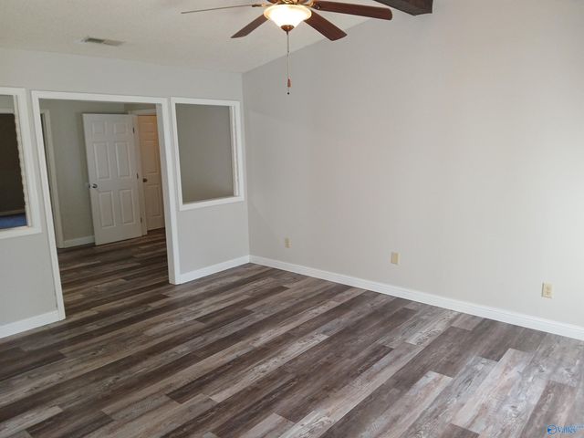 813 Sunshine Street, Hartselle, AL 35640